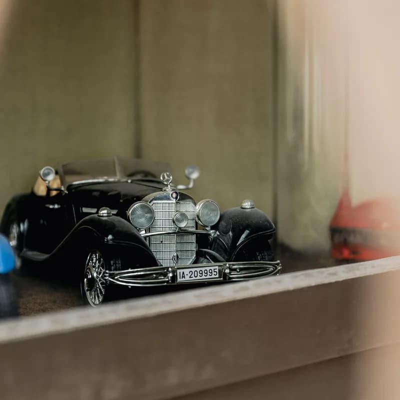 Scale model car
