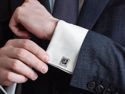 Cufflinks