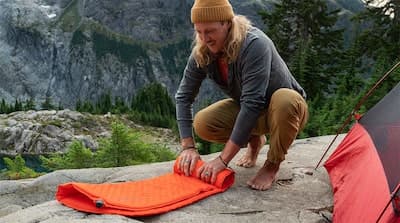 Self-inflating Mat