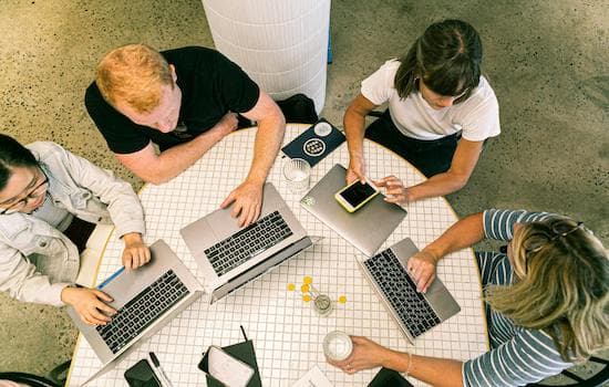 25+ Gifts for Digital Specialists