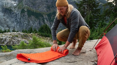 Self-inflating Mat